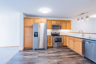 16154 Main Ave SE Unit 212, Prior Lake, MN 55372