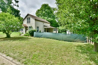 111 Emmons St, Niles, MI 49120