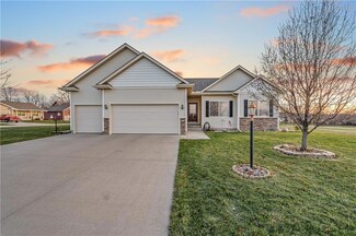 895 NE 63rd Place, Des Moines, IA 50313