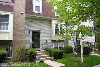 802 Ivy League Ln, Rockville, MD 20850