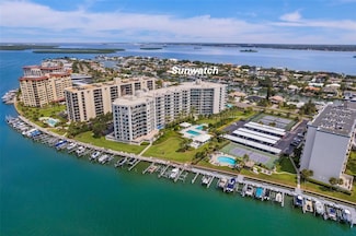 670 Island Way Unit 500, Clearwater Beach, FL 33767