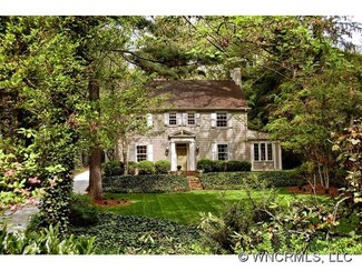 377 Vanderbilt Rd, Asheville, NC 28803