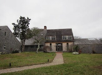62 Gosnolds Way, Chilmark, MA 02535