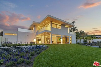 5738 Busch Dr, Malibu, CA 90265