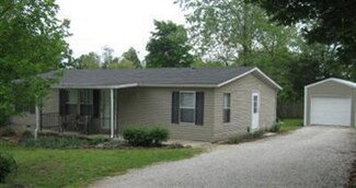 420 E Franklin St, Walnut Grove, MO 65770