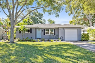 2694 Pinehurst Ave, Belleair Bluffs, FL 33770