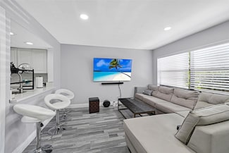 5 Matador Ln Unit 428, Davie, FL 33324