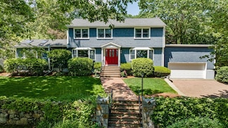 24 Flume Rd, Gloucester, MA 01930