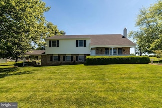 929 Blooming Glen Rd, Perkasie, PA 18944
