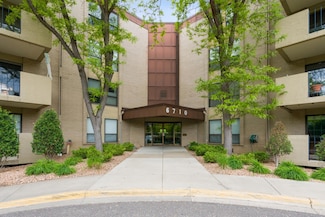 6710 Vernon Ave S Unit 203, Edina, MN 55436