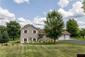 48259 Red Iron Rd, Kasota, MN 56050
