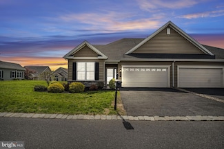 323 Valor Dr, Mechanicsburg, PA 17050