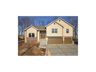 1504 NE 124th St, Kansas City, MO 64165