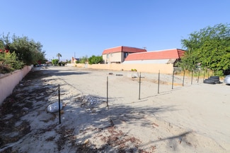 10 Ocotillo Rd, Cathedral City, CA 92234