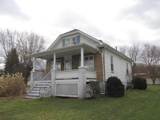 204 Grove Ave, Belle Vernon, PA 15012