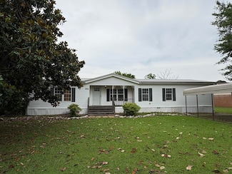 951 S Perkins Rd, Columbus, MS 39705