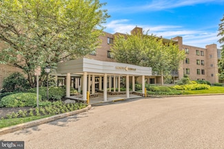 1655 Oakwood Dr Unit CONDO 213, Penn Valley, PA 19072