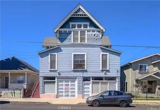 384 W 15th St, San Pedro, CA 90731