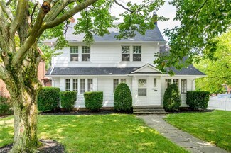 19840 Saranac Dr, Cleveland, OH 44126