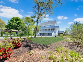 45 Pasture Rd, Cataumet, MA 02534