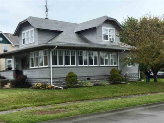304 S Franklin St, Dunkirk, IN 47336