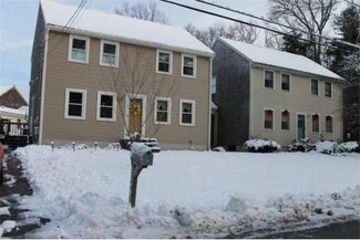 54 Woodlawn St Unit 54, East Taunton, MA 02718