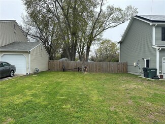 3721 Ervin St, Hampton, VA 23661