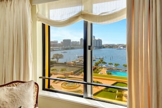 150 Bradley Place Unit 606, Palm Beach, FL 33480