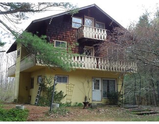 427 Berkshire Trail, Cummington, MA 01026