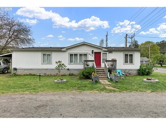 605 Beech St, Drain, OR 97435