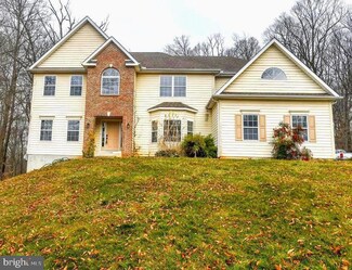 3 Overlook Ct, Newark, DE 19713