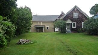 33 Canal St, Lancaster, NH 03584