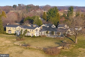 3050 Rectortown Rd, Marshall, VA 20115
