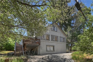 316 La Casita Dr, Twin Peaks, CA 92391