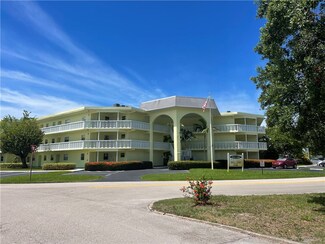 1100 Ponce de Leon Cir Unit W109, Vero Beach, FL 32960