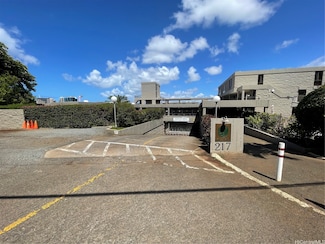 217 Prospect St Unit A13, Honolulu, HI 96813