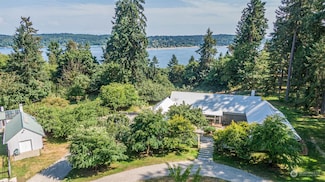 10931 SW 238th St, Vashon, WA 98070