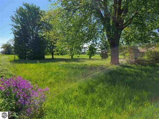 3375 W Washington Rd, Ithaca, MI 48847