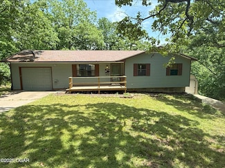3619 Oak Ridge Dr, Joplin, MO 64804
