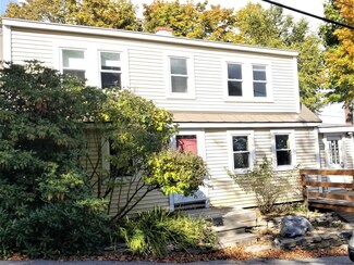39 Granite St, Bath, ME 04530
