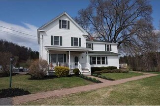 15 Mulpus Rd, Shirley, MA 01464