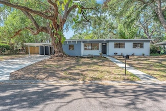 2003 E Clinton St, Tampa, FL 33610