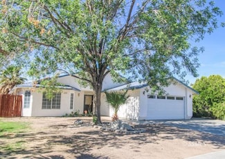 925 W Tamarisk Ave Unit B, Ridgecrest, CA 93555