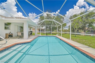 309 SE 15th St, Cape Coral, FL 33990