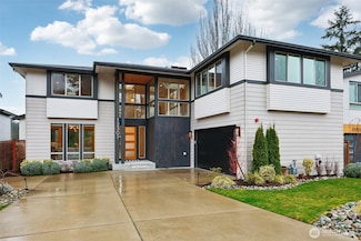 12301 NE 107th St, Kirkland, WA 98033