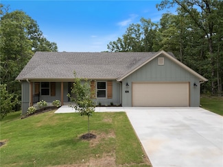 32 Buckland Ln, Bella Vista, AR 72715