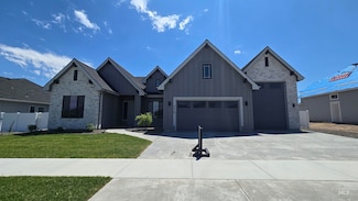 379 E Jarvis St, Meridian, ID 83642