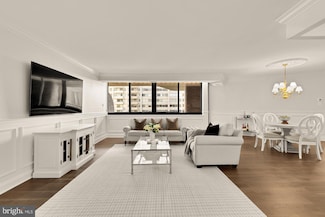 4550 N Park Ave Unit 614, Chevy Chase, MD 20815