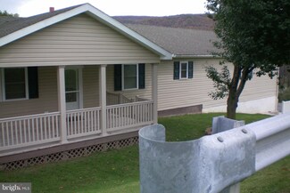 439 Dogwood Dr, Franklin, WV 26807