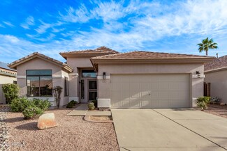 3907 E Topeka Dr, Phoenix, AZ 85050